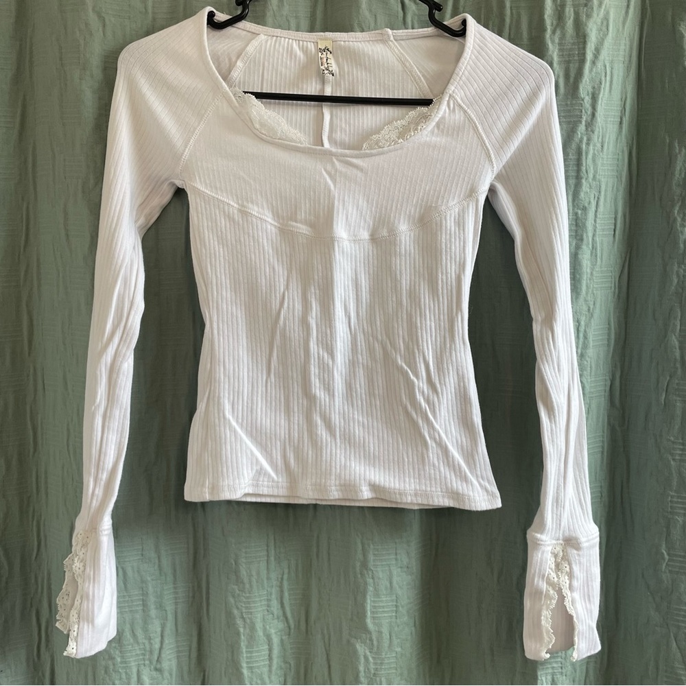 Free People Intimately | White Long Sleeve Crop with Lace | XS